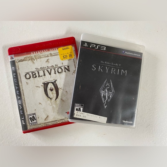 Fallout + Elderscroll + Ghost Recon Bundle PS3 - Picture 2 of 3